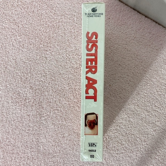 Vintage Touchstone Home Video VHS Sister Act - Picture 3 of 7